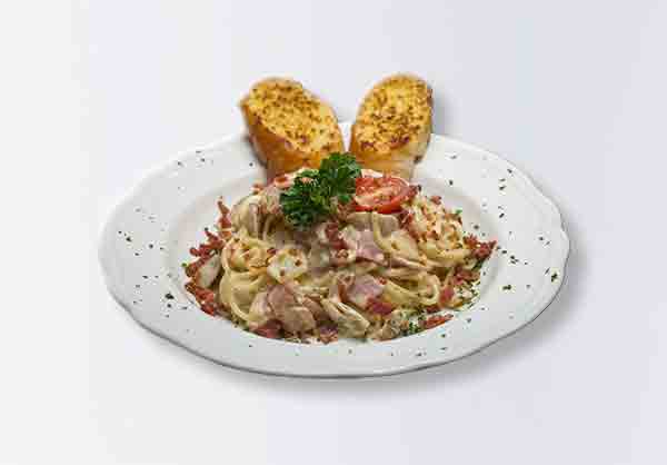 i-Rovers Sport Bar Spaghettie Carbonara